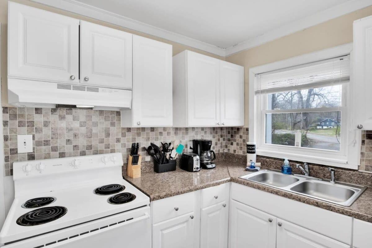 2-Bedroom Pet-Friendly Apartment In East Knoxville Eksteriør billede